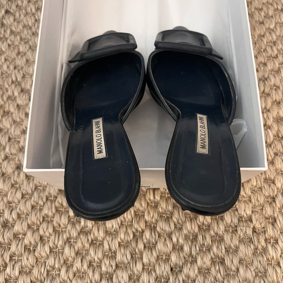 Rare Style Manolo Blahnik Navy Blue Leather Maysale Heel - Picture 6 of 8